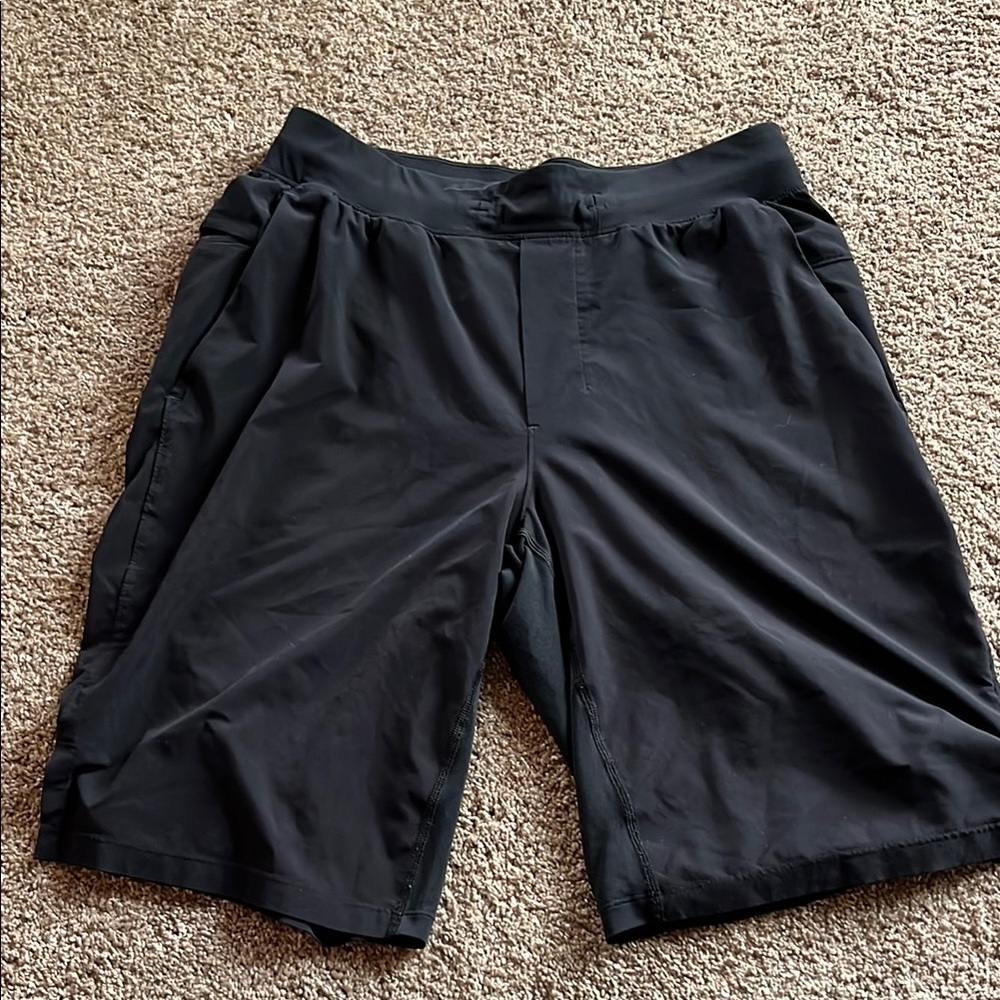 Lululemon Athletica Black Athletic Shorts for Active Wear
